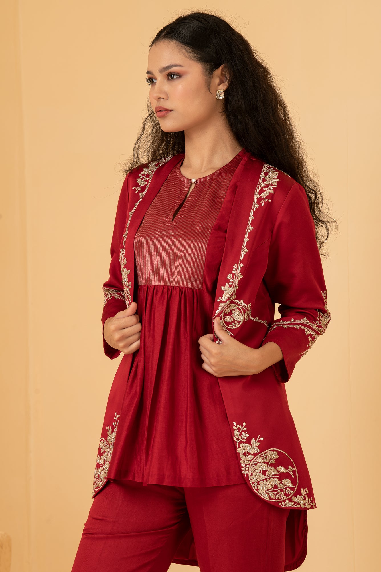 Red modal satin jacket with sleeveless chanderi top with self zari yoke and pants