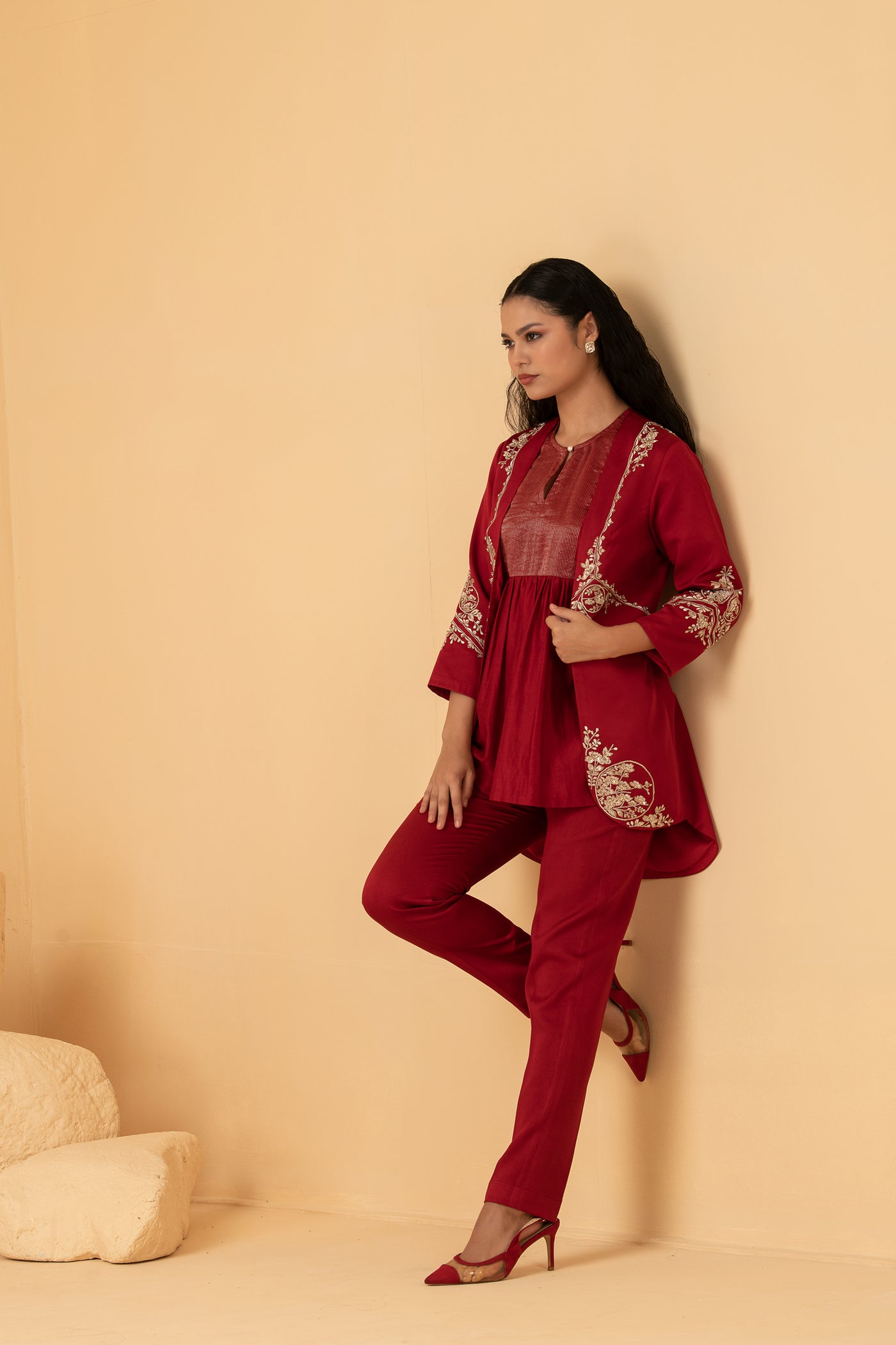 Red modal satin jacket with sleeveless chanderi top with self zari yoke and pants