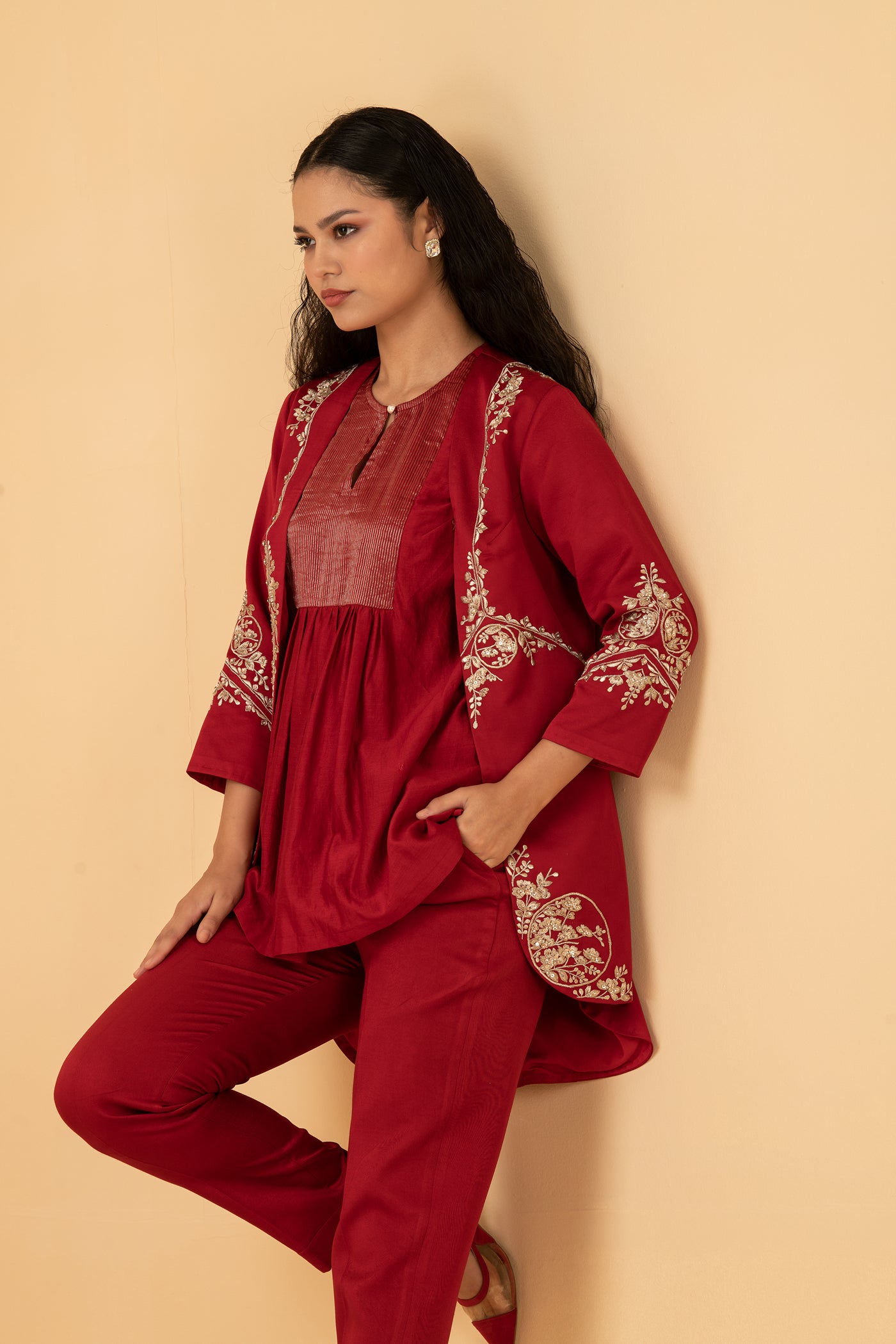 Red modal satin jacket with sleeveless chanderi top with self zari yoke and pants