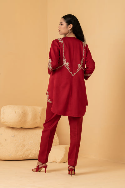 Red modal satin jacket with sleeveless chanderi top with self zari yoke and pants