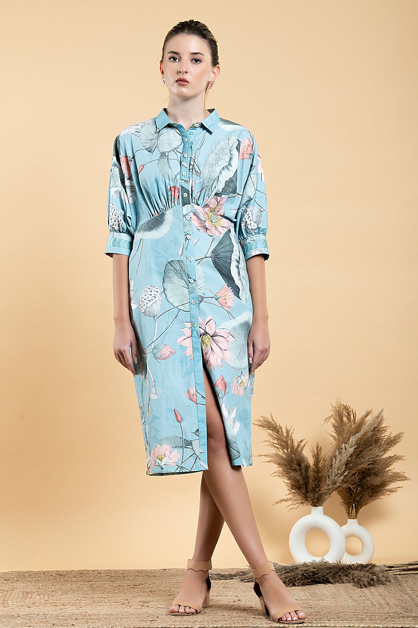 Nelumbo Fitted Shirt Dress